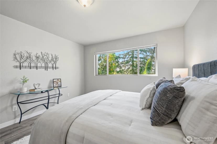 Property photo for 12543 Ne 23rd Place #d1, Bellevue photo 16