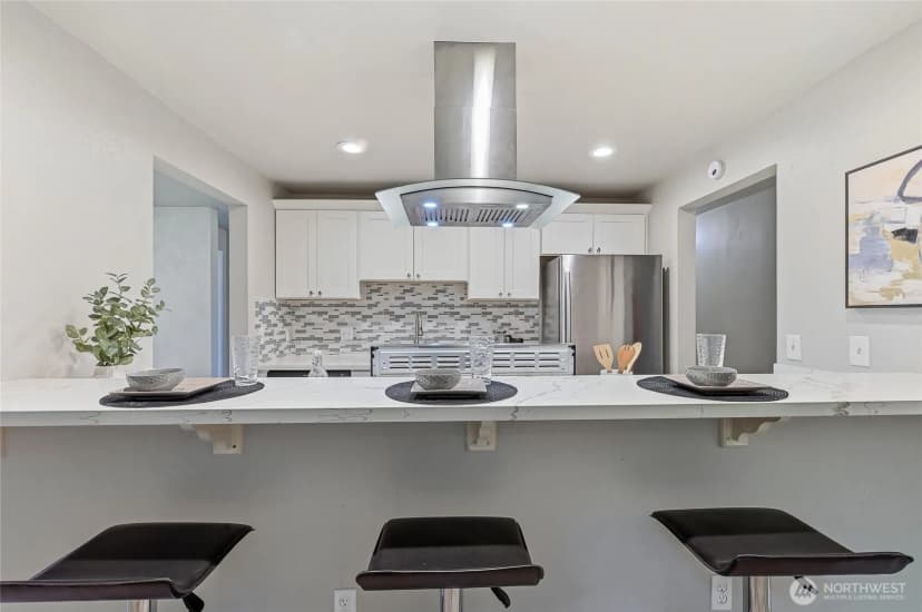 Property photo for 12543 Ne 23rd Place #d1, Bellevue photo 5