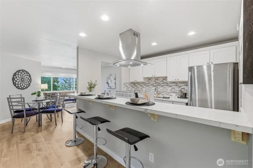 Property photo for 12543 Ne 23rd Place #d1, Bellevue photo 6
