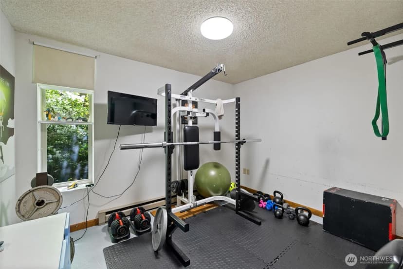 Property photo for 3068 169th Avenue Ne, Bellevue photo 26