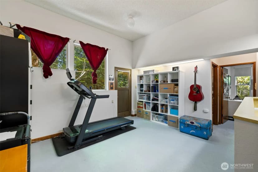Property photo for 3068 169th Avenue Ne, Bellevue photo 23