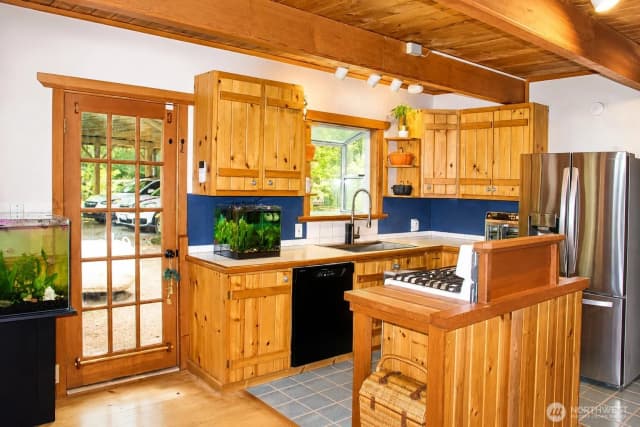Property photo for 19112 Sw 19th Street, Lakebay photo 5