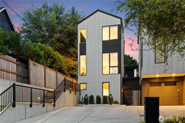 Property photo for 4218 Latona Avenue Ne #2, Seattle