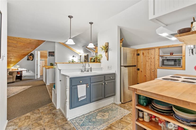 Property photo for 1204 Hughes Avenue, Blaine photo 14