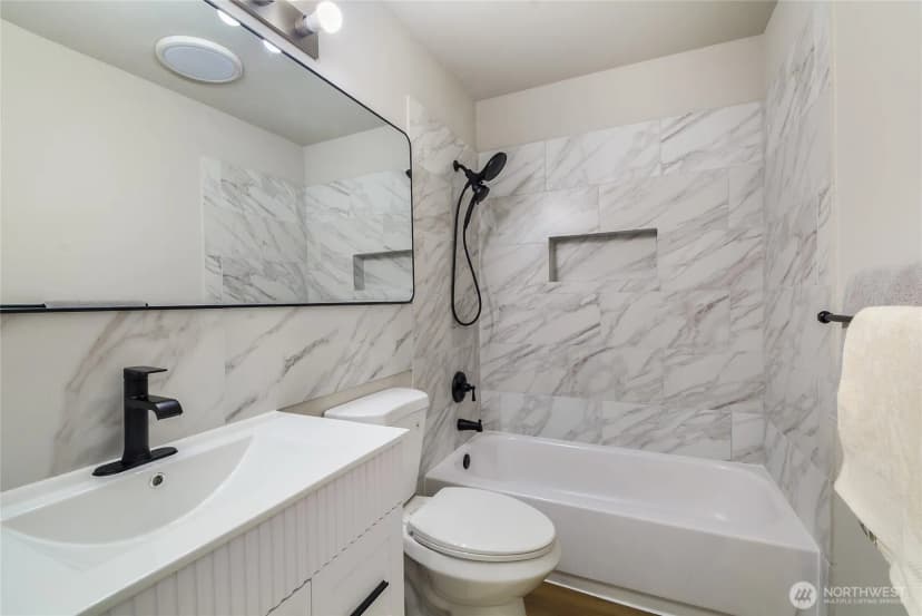 Property photo for 4805 180th Street Sw #f102, Lynnwood photo 11