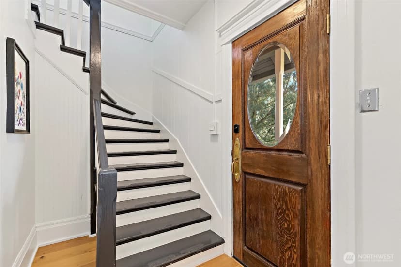 Property photo for 4048 37th Avenue S, Seattle photo 18