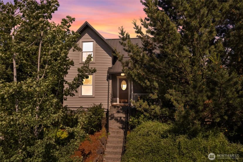 Property photo for 4048 37th Avenue S, Seattle photo 40