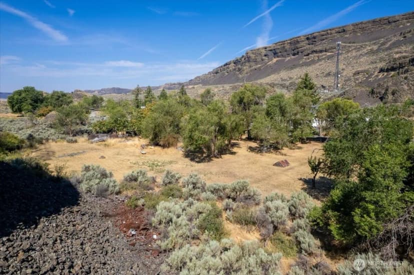Property photo for 22007 Ne Pleasant Valley Road, Grand Coulee photo 17