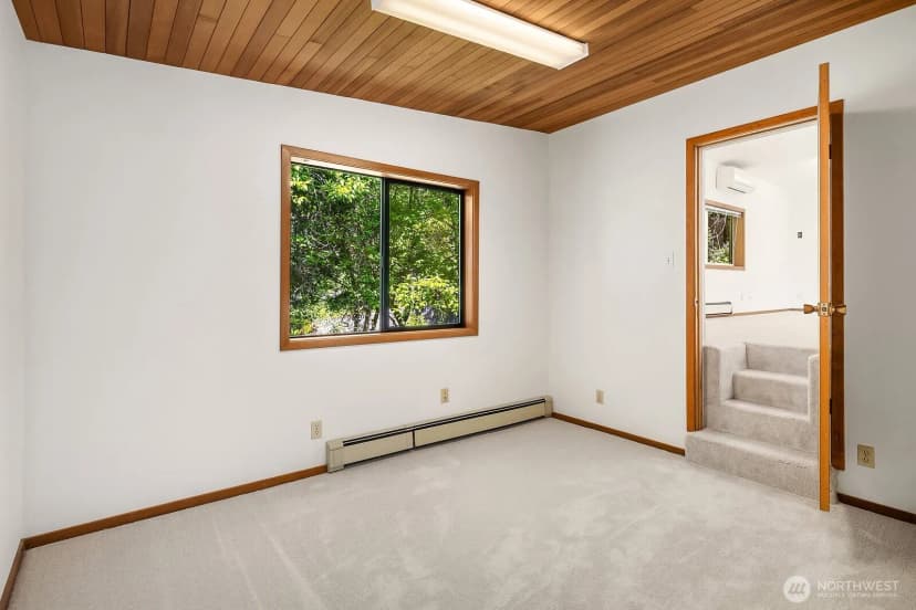 Property photo for 4835 Forest Avenue Se, Mercer Island photo 22
