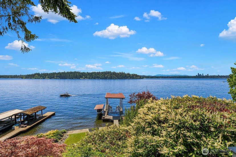 Property photo for 4835 Forest Avenue Se, Mercer Island photo 7