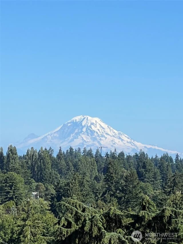 Property photo for 10235 33rd Avenue Sw, Seattle