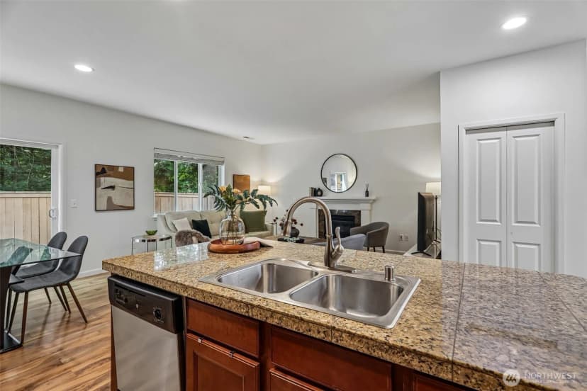 Property photo for 3028 183rd Place Se, Bothell photo 7