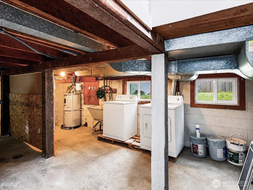 Property photo for 8848 13th Avenue Sw, Seattle photo 17