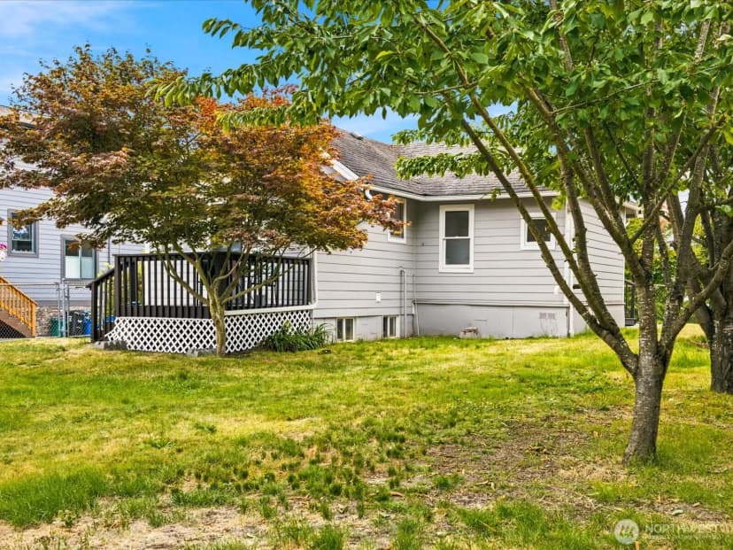 Property photo for 8848 13th Avenue Sw, Seattle photo 22
