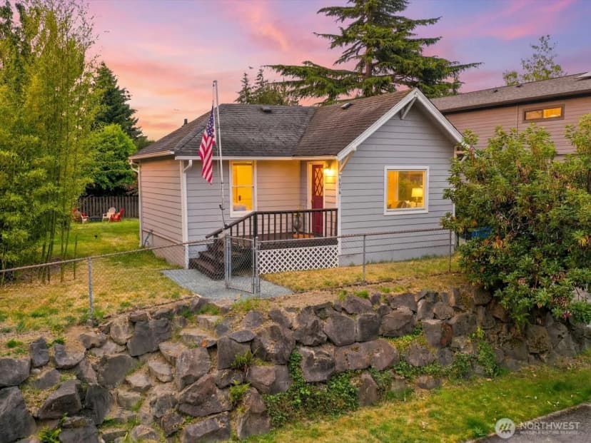 Property photo for 8848 13th Avenue Sw, Seattle photo 35