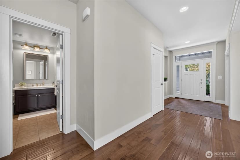 Property photo for 21056 Se 6th Place, Sammamish photo 5