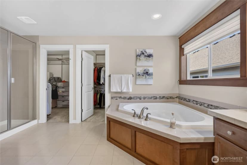 Property photo for 21056 Se 6th Place, Sammamish photo 32