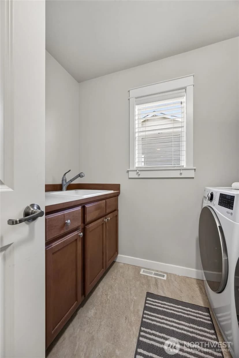 Property photo for 21056 Se 6th Place, Sammamish photo 26