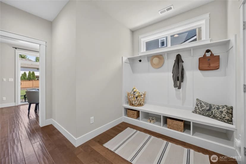 Property photo for 21056 Se 6th Place, Sammamish photo 18
