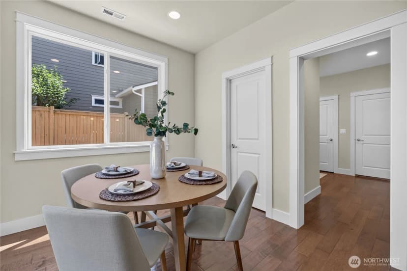 Property photo for 21056 Se 6th Place, Sammamish photo 17