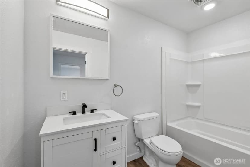 Property photo for 1508 Ne Brockman Place, Seattle photo 25