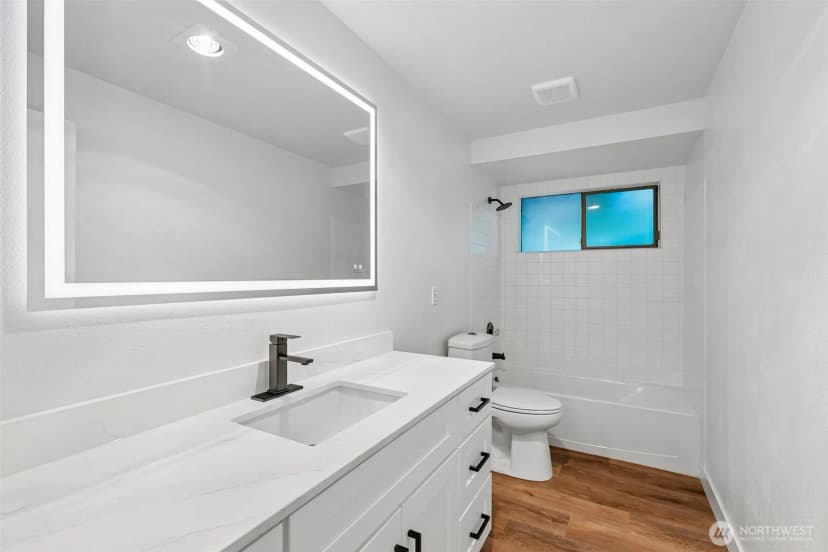 Property photo for 1508 Ne Brockman Place, Seattle photo 15