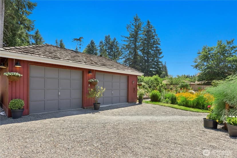 Property photo for 16606 260th Avenue Se, Issaquah photo 34