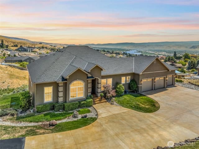 Property photo for 110 Pheasant Canyon Court, Wenatchee