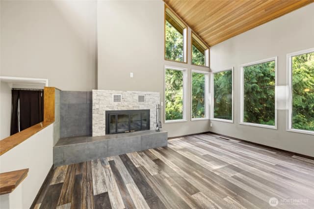 Property photo for 22850 Little Mountain Road, Mount Vernon photo 5