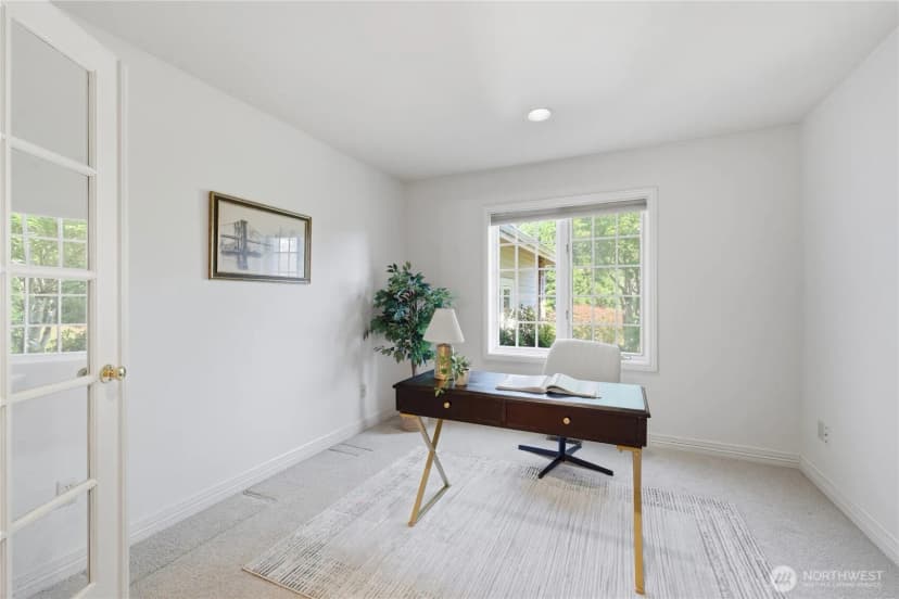 Property photo for 4123 205 Avenue Se, Sammamish photo 11