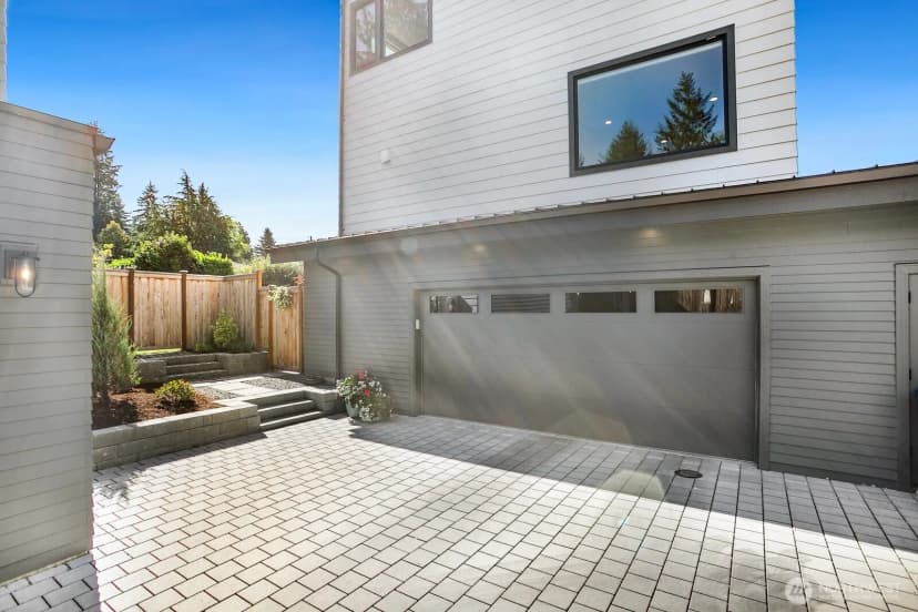 Property photo for 12734 B 7th Avenue Nw, Seattle photo 34