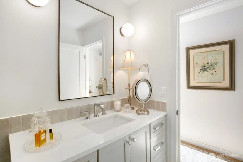 Property photo for 12734 B 7th Avenue Nw, Seattle photo 23