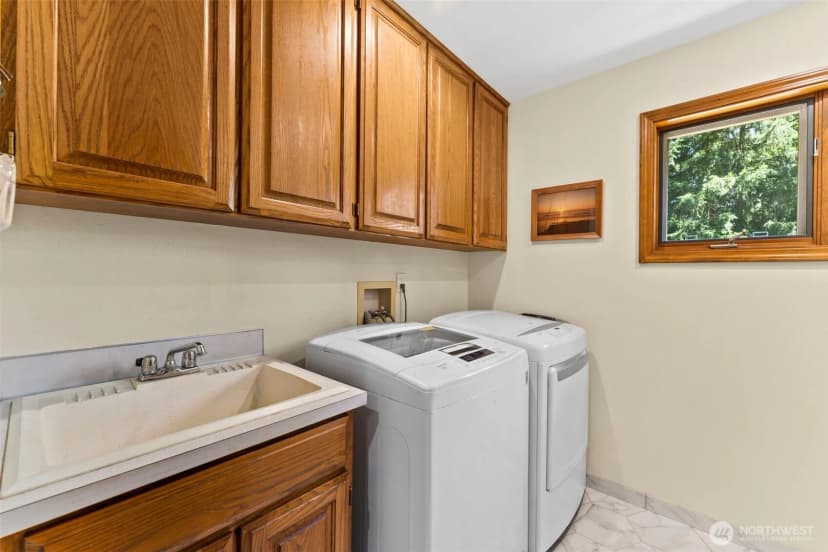 Property photo for 22200 Sweeney Road Se, Maple Valley photo 25