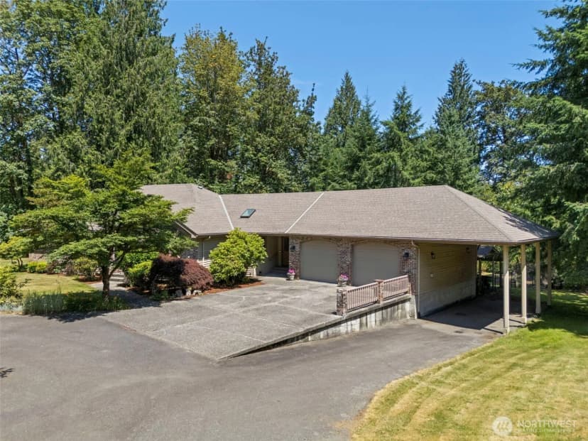 Property photo for 22200 Sweeney Road Se, Maple Valley photo 35
