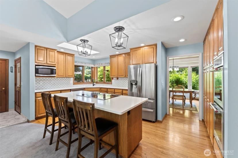 Property photo for 22200 Sweeney Road Se, Maple Valley photo 3