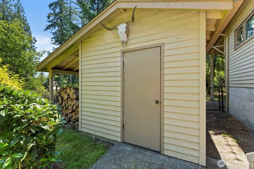 Property photo for 22200 Sweeney Road Se, Maple Valley photo 32