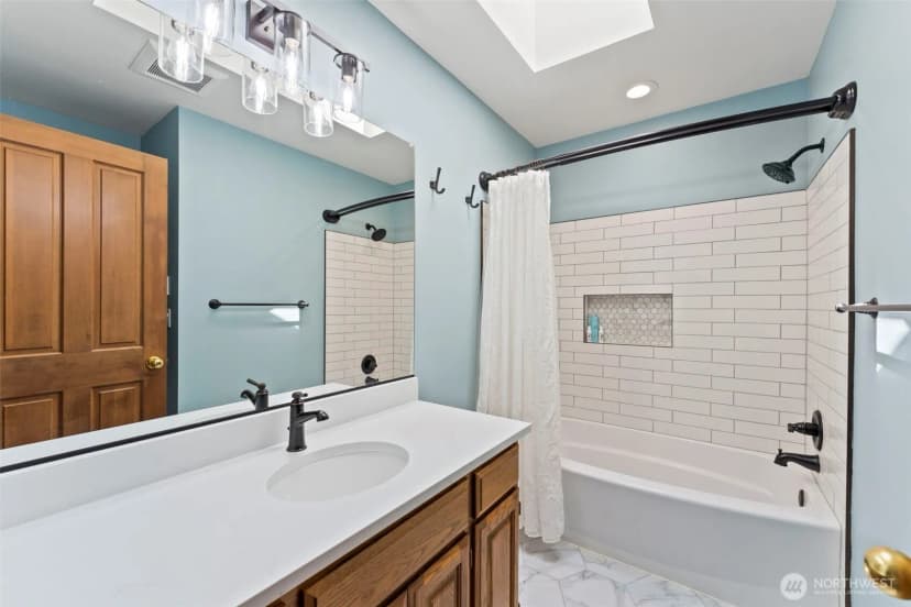 Property photo for 22200 Sweeney Road Se, Maple Valley photo 22
