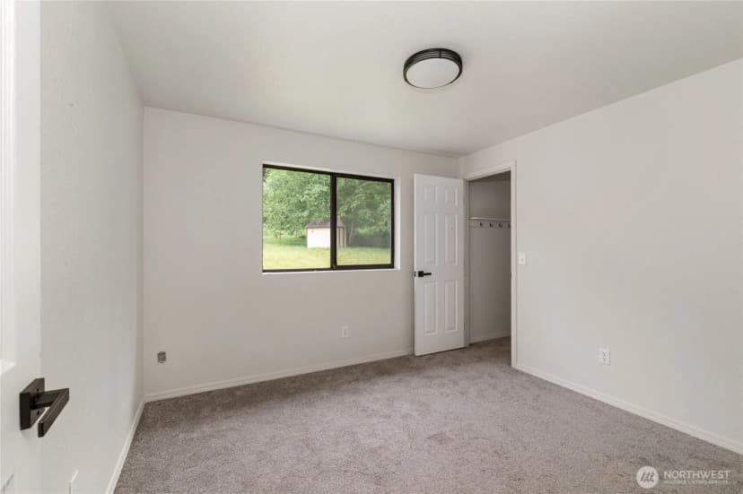 Property photo for 3857 Creek View Court Se, Port Orchard photo 19