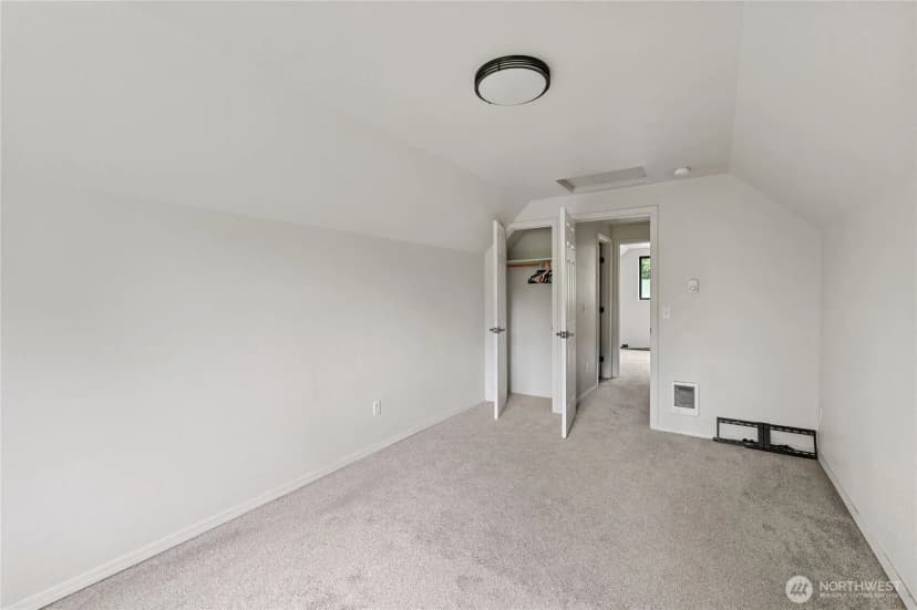 Property photo for 3857 Creek View Court Se, Port Orchard photo 22