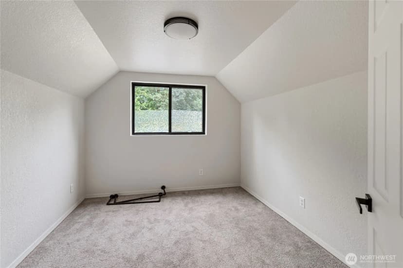 Property photo for 3857 Creek View Court Se, Port Orchard photo 26