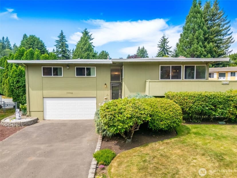 Property photo for 10842 Ne 149th Street, Bothell photo 26