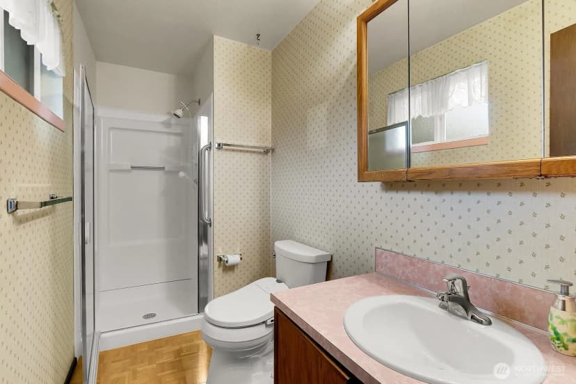 Property photo for 10842 Ne 149th Street, Bothell photo 11