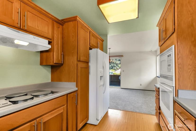 Property photo for 10842 Ne 149th Street, Bothell photo 9
