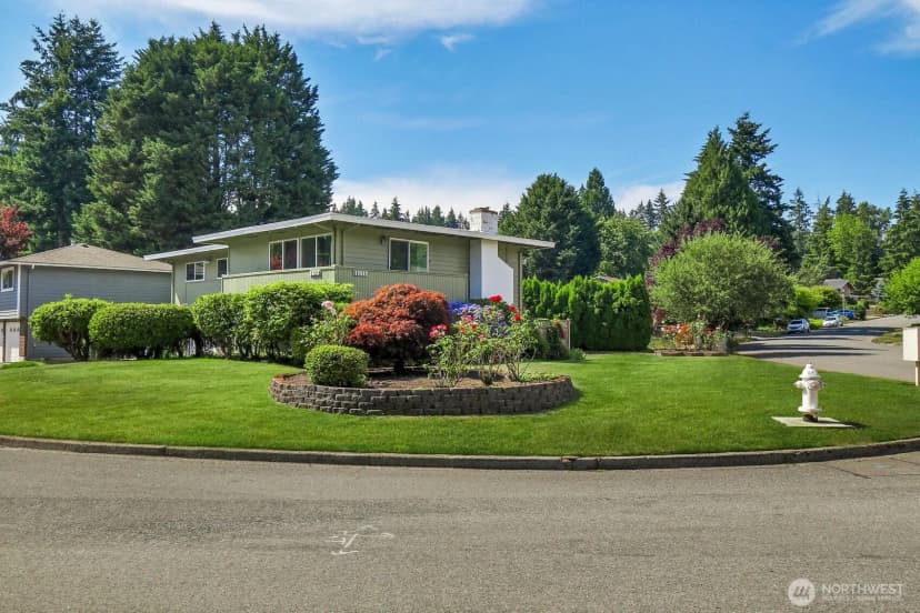 Property photo for 10842 Ne 149th Street, Bothell photo 22