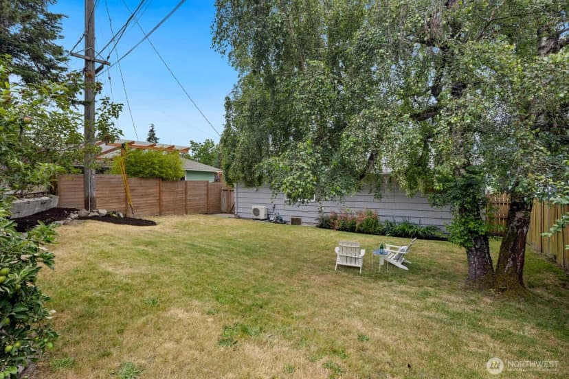 Property photo for 9261 31st Avenue Sw, Seattle photo 16