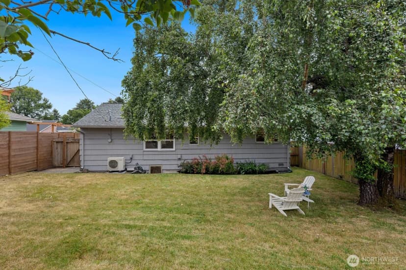 Property photo for 9261 31st Avenue Sw, Seattle photo 15