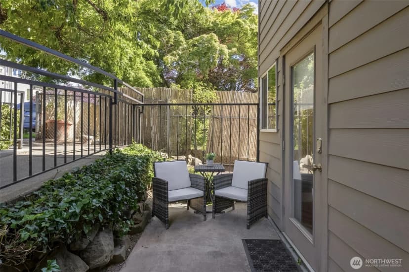 Property photo for 4831 Fauntleroy Way Sw #103, Seattle photo 12