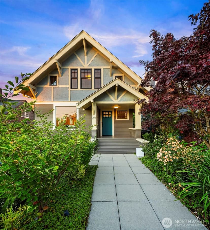 Property photo for 2612 1st Avenue N, Seattle photo 40