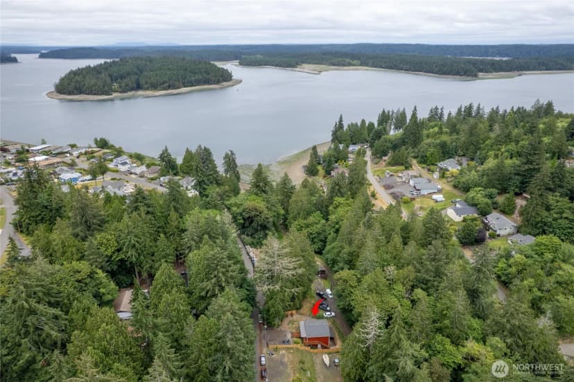 Property photo for 2026 Island Drive Nw, Olympia photo 37