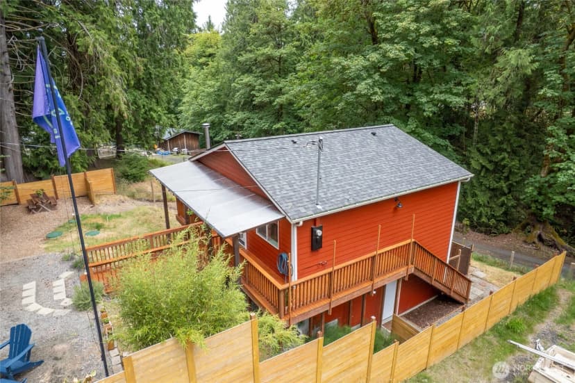 Property photo for 2026 Island Drive Nw, Olympia photo 36